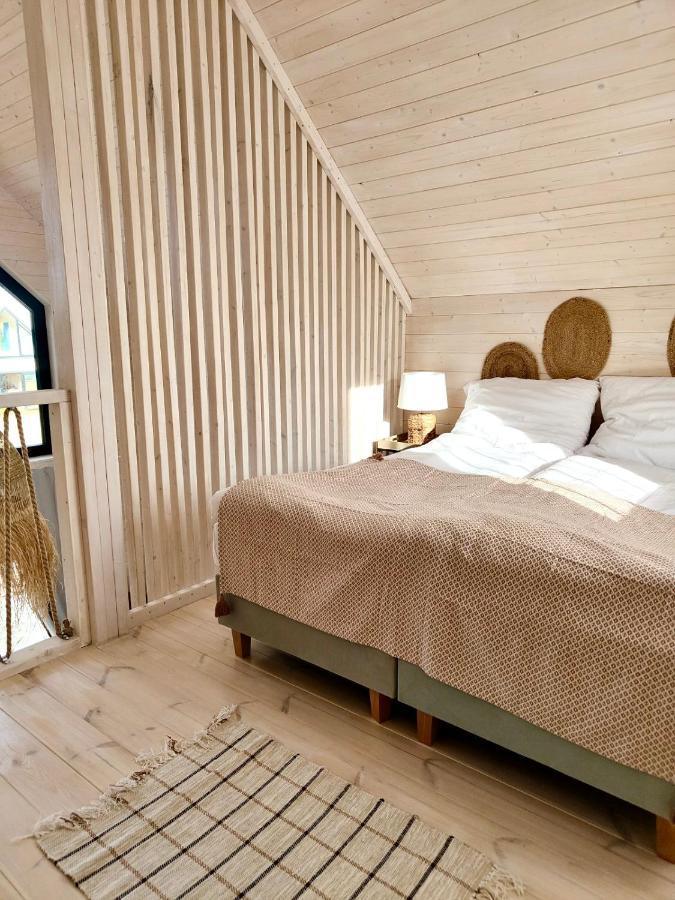Lulu Holiday Resort Domki Z Podgrzewanym Basenem 미엘노 외부 사진