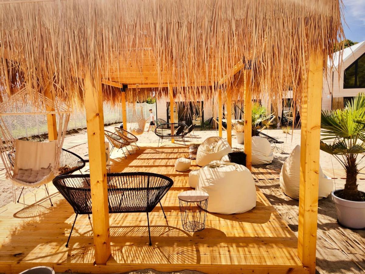Lulu Holiday Resort Domki Z Podgrzewanym Basenem 미엘노 외부 사진