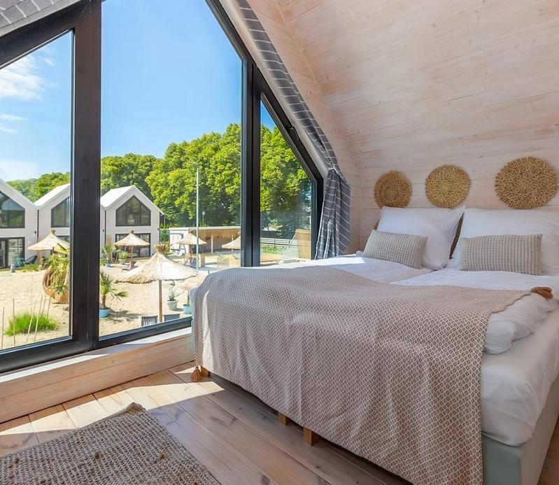 Lulu Holiday Resort Domki Z Podgrzewanym Basenem 미엘노 외부 사진